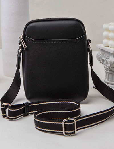 Bolso Minimalista Negro Ref. 1090