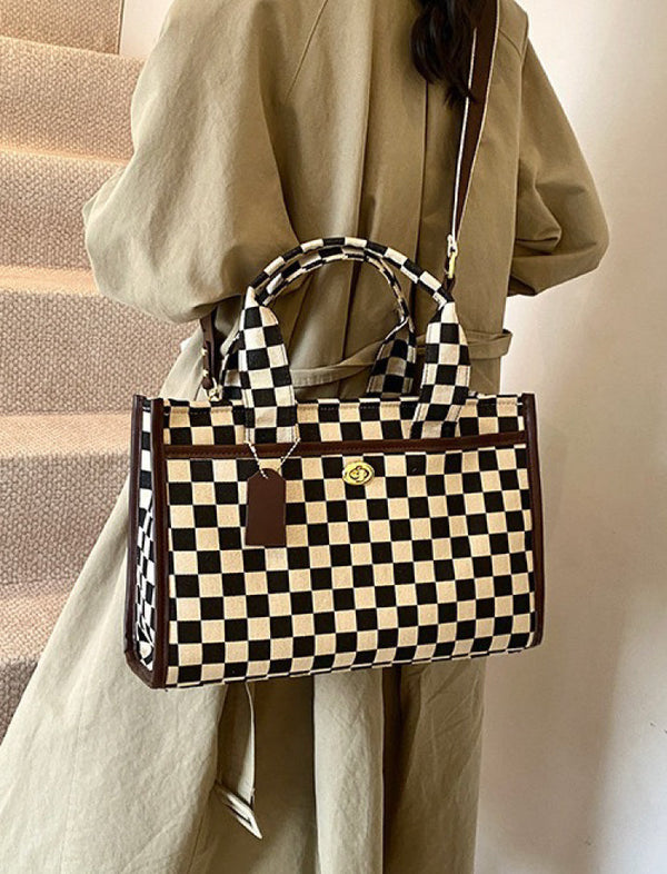 Bolso Shopper Cuadros Negro Ref. 1376