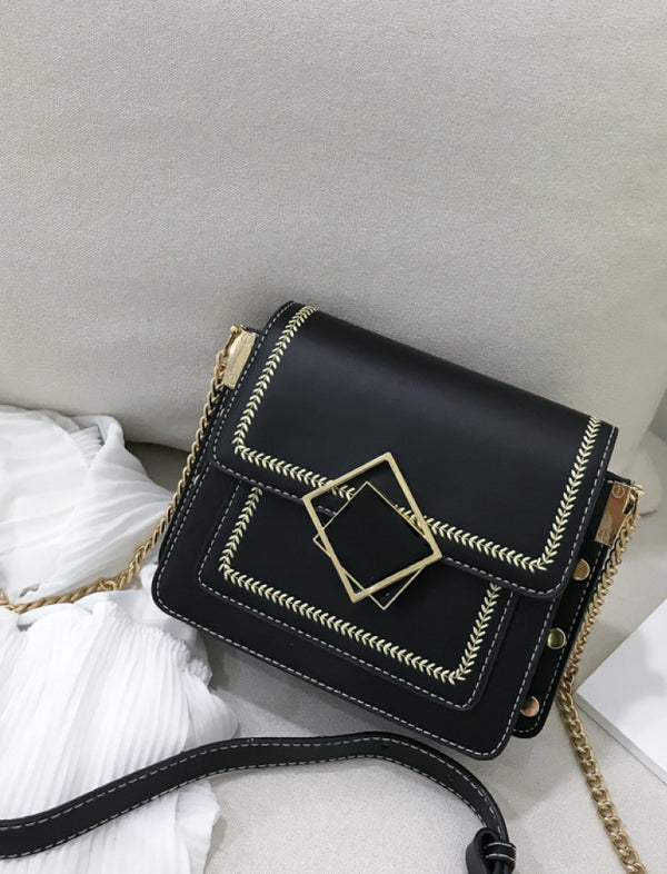 Bolso Broche Moderno Negro Ref. 983