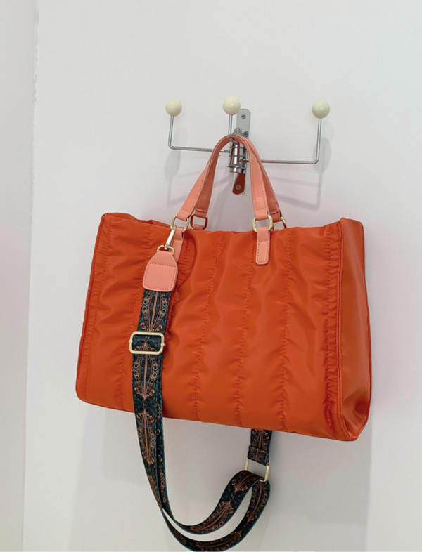Bolso Acolchado Naranja Ref. 1372