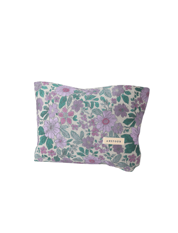 Cosmetiquera Flora Soft Morado Ref. C099