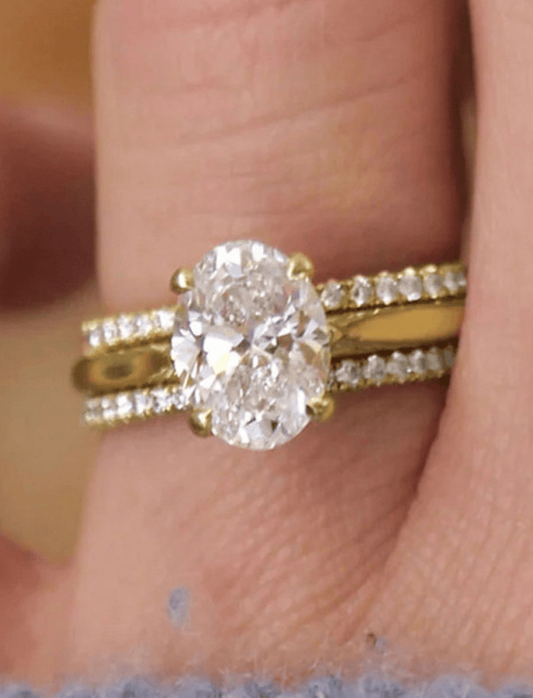 Anillo Majestic Oval Dorado Ref. J89