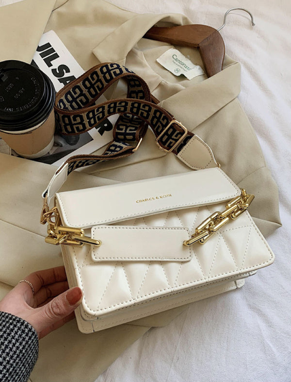 Bolso Realce Crema Ref. 067